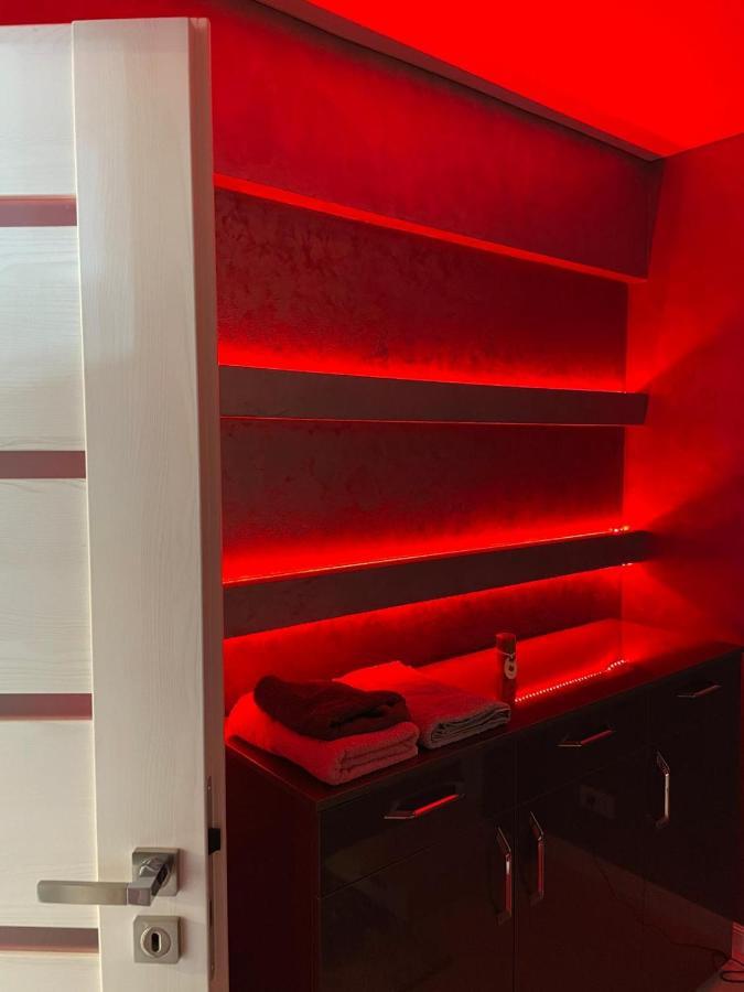 Ademi Apartment 那沃达利 外观 照片