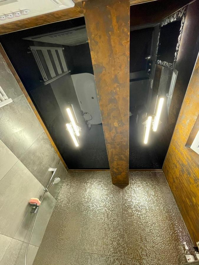 Ademi Apartment 那沃达利 外观 照片